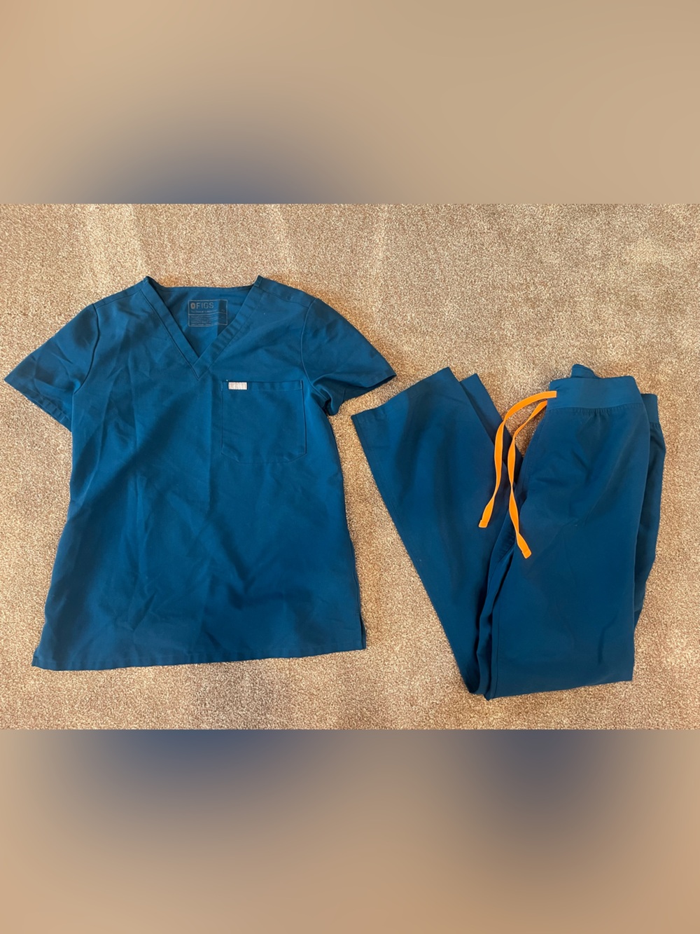 Figs Scrub Set